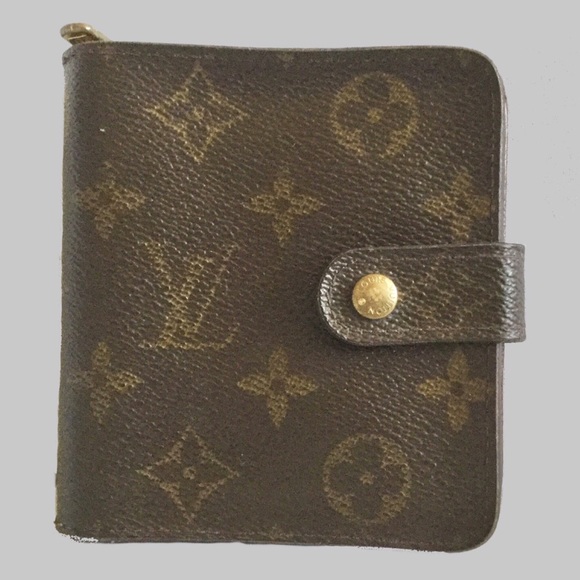 Louis Vuitton Handbags - JUST IN Louis Vuitton Zipped Compact Wallet